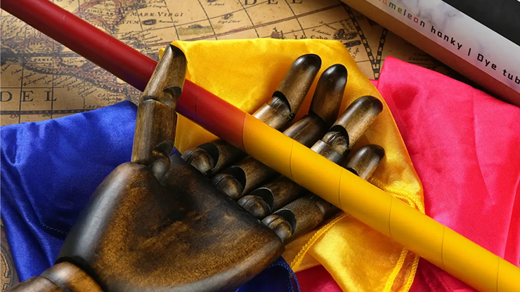 Chameleon Hanky by Hyunsoo Kim and Ethan Yip