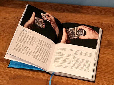 „In Order to Amaze“ von Pit Hartling