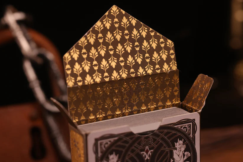 Magicians Last Secret Playing Cards Diamonds Edition
